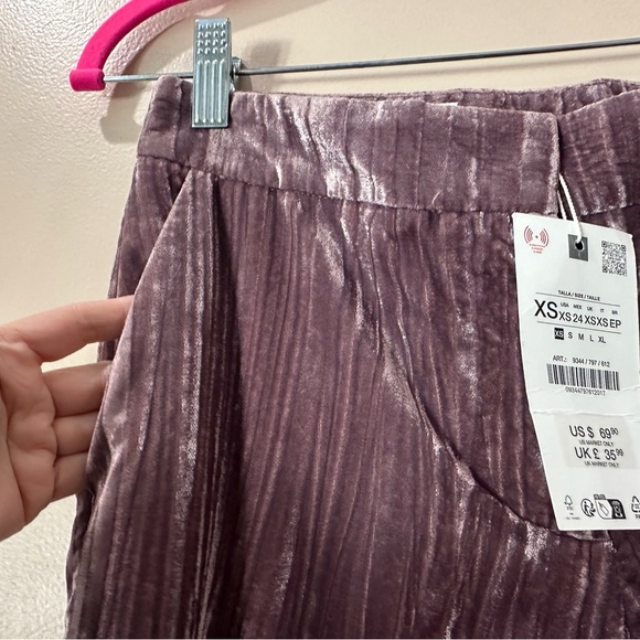 NWT ZARA Mauve Purple Velvet Wide Leg Pants Trousers Mid Waist Flowy Women’s XS - Picture 5 of 9